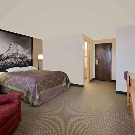 Super 8 By Wyndham Spearfish Hotel Exterior photo