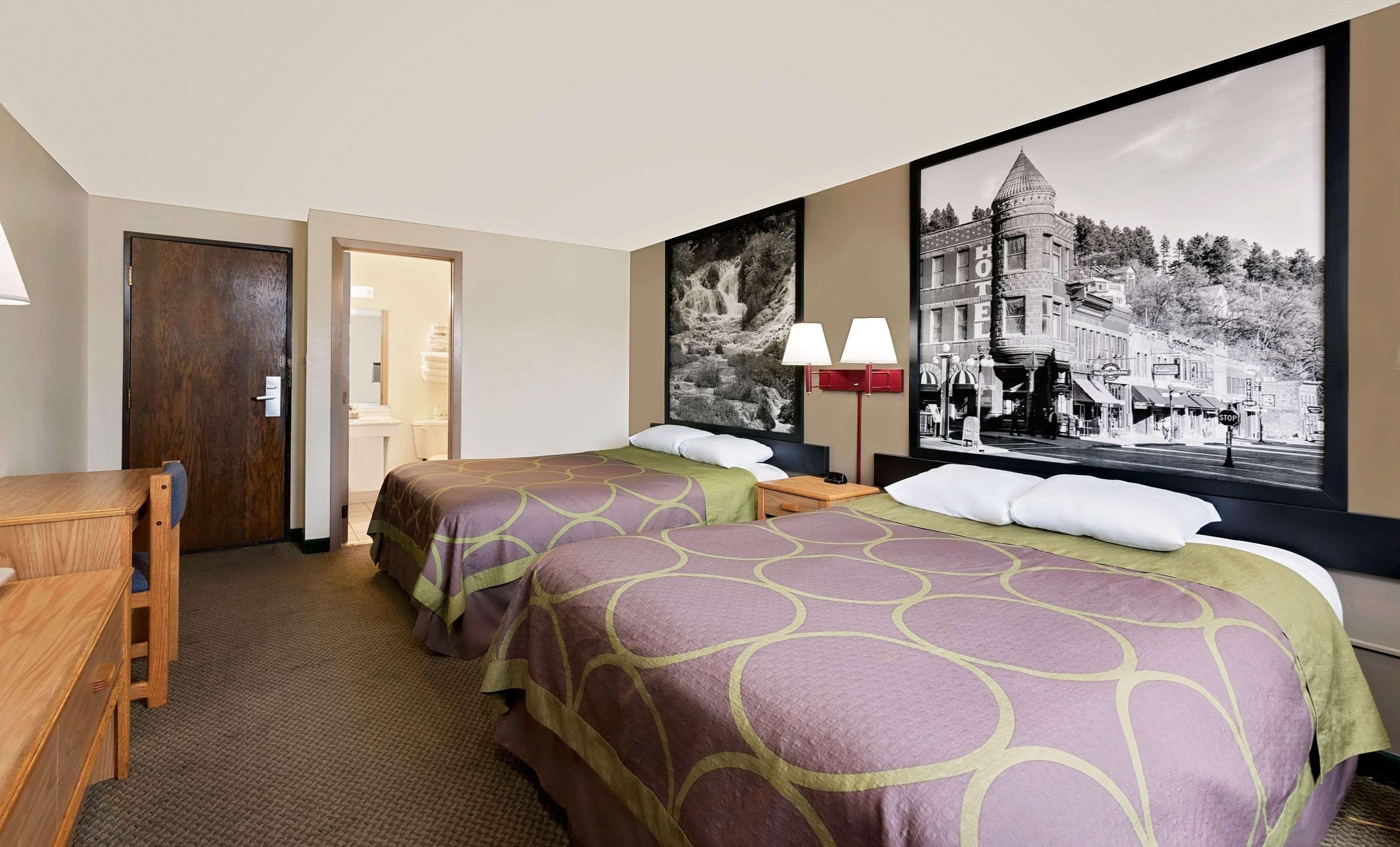 Super 8 By Wyndham Spearfish Hotel Exterior photo
